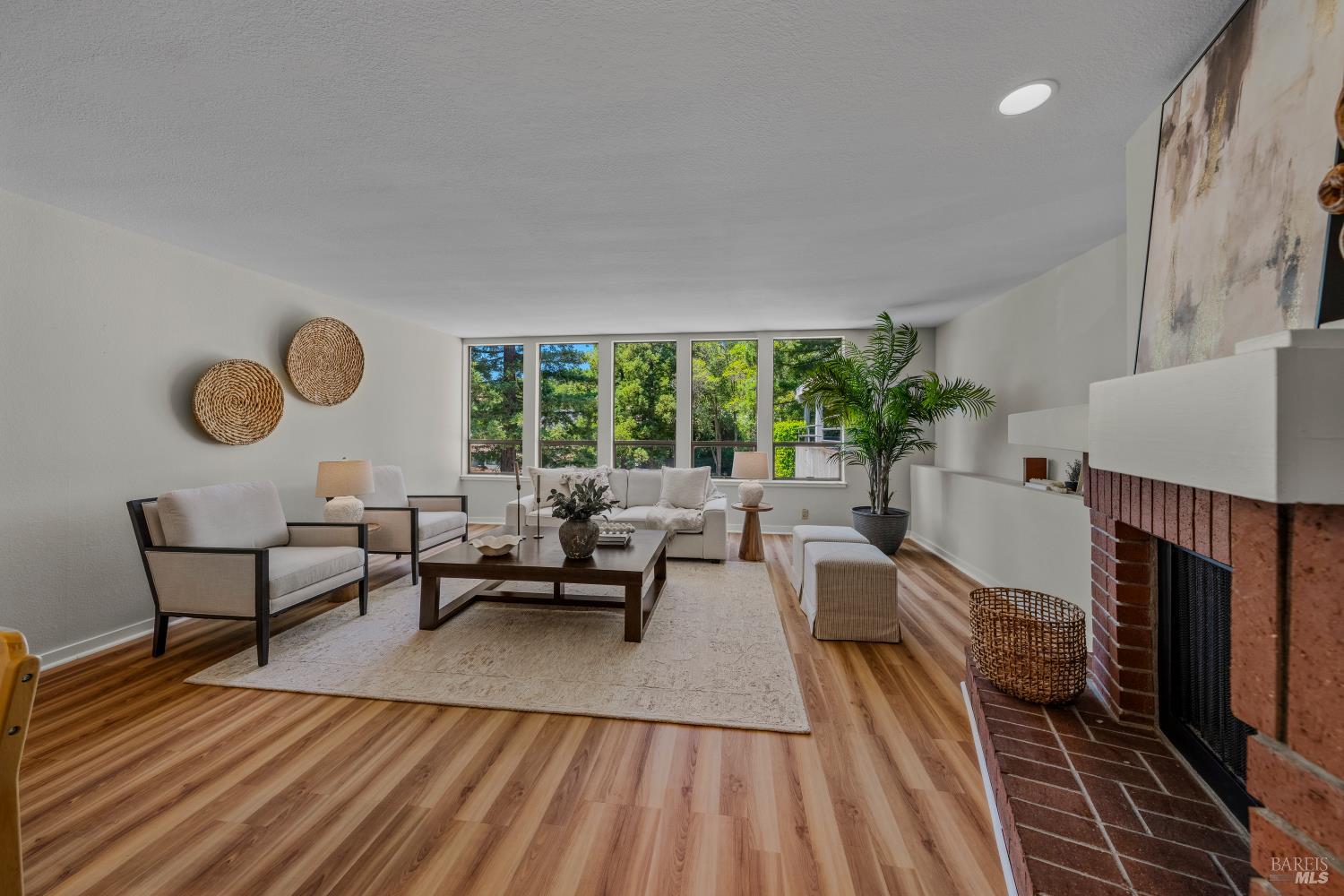 124 Professional Center Parkway San Rafael CA 94903