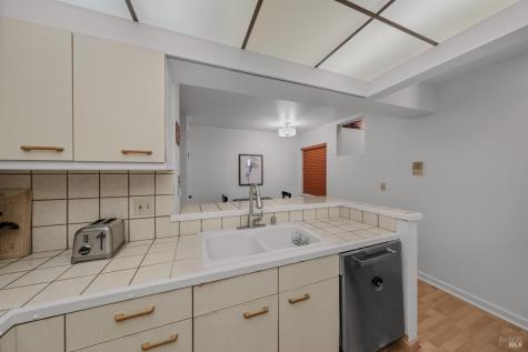 124 Professional Center Parkway San Rafael CA 94903