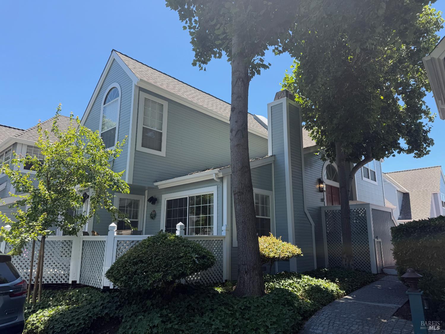 377 E 2nd Street Benicia CA 94510