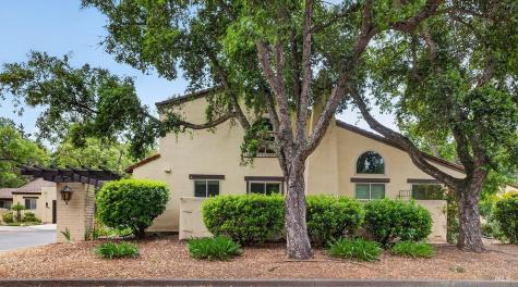 820 Adobe Drive Santa Rosa CA 95404