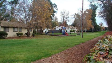 743 Angew Place Santa Rosa CA 95401