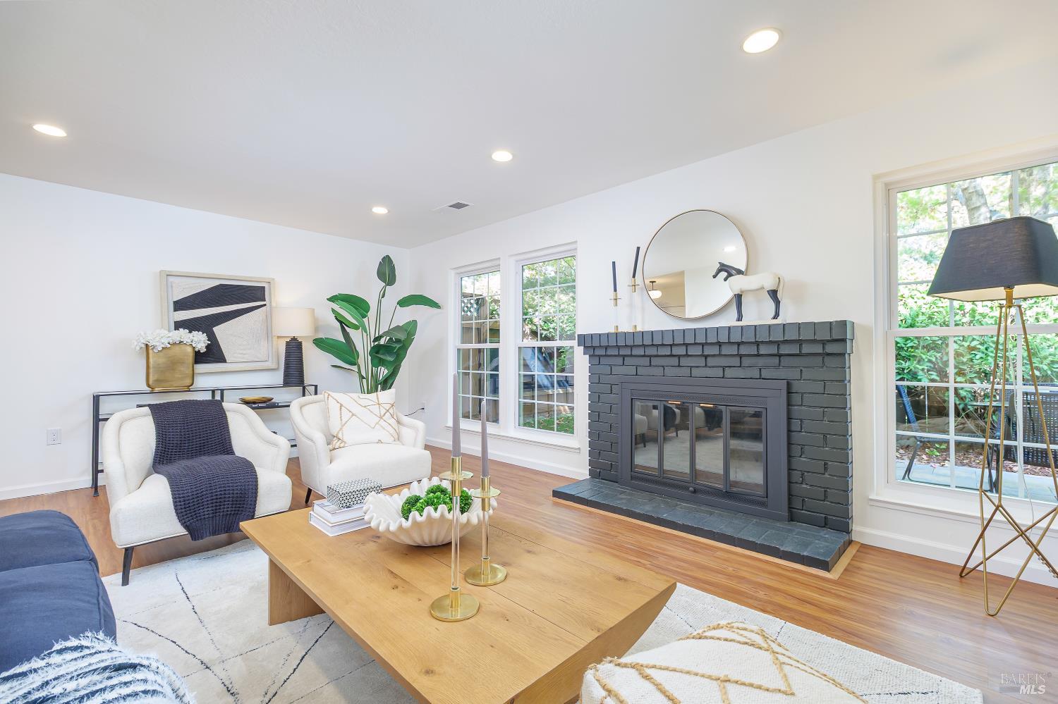 1711 Grand Avenue San Rafael CA 94901