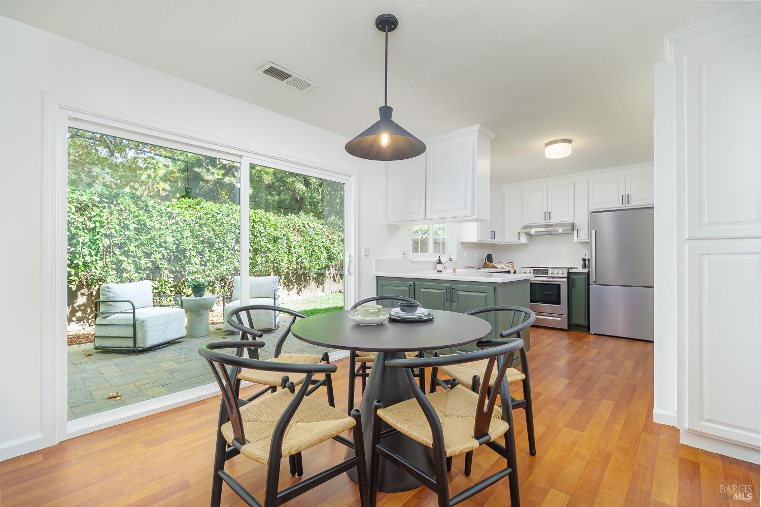 1711 Grand Avenue San Rafael CA 94901
