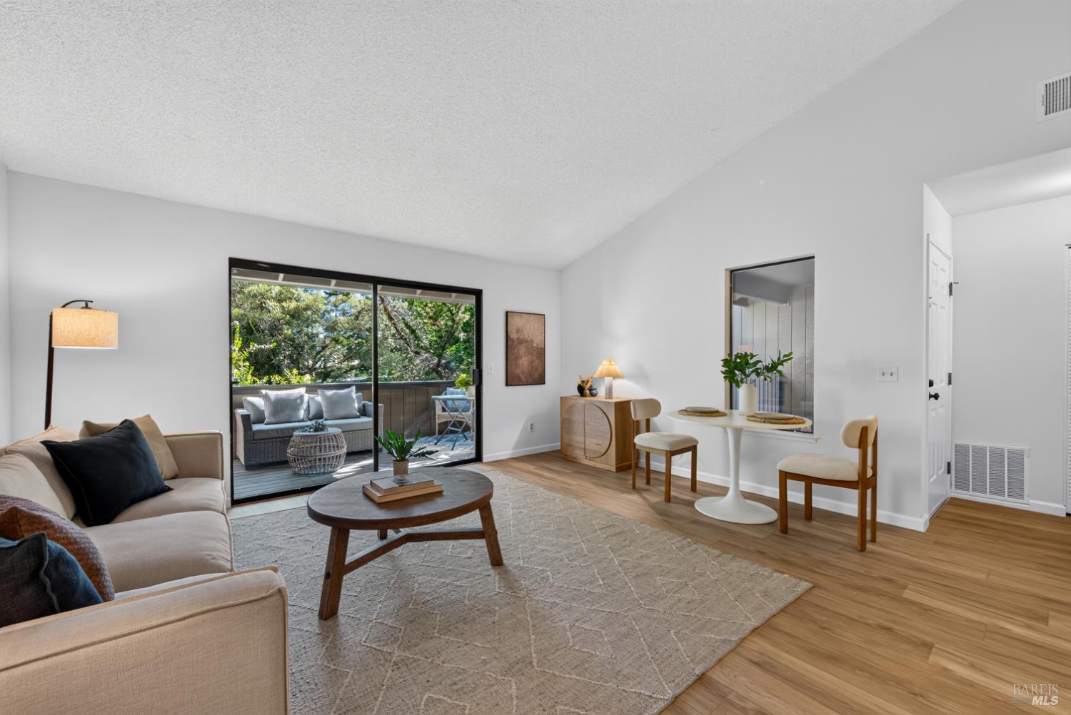 31 Arbor Street Cotati CA 94931
