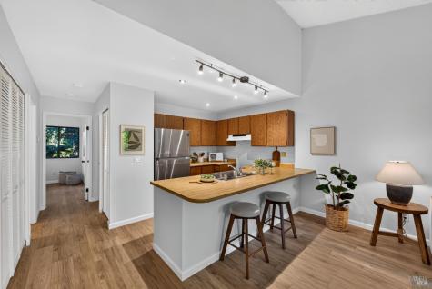31 Arbor Street Cotati CA 94931