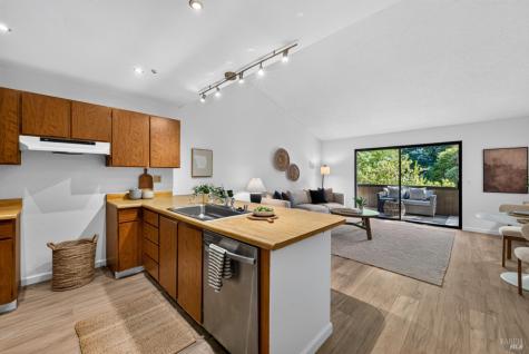 31 Arbor Street Cotati CA 94931