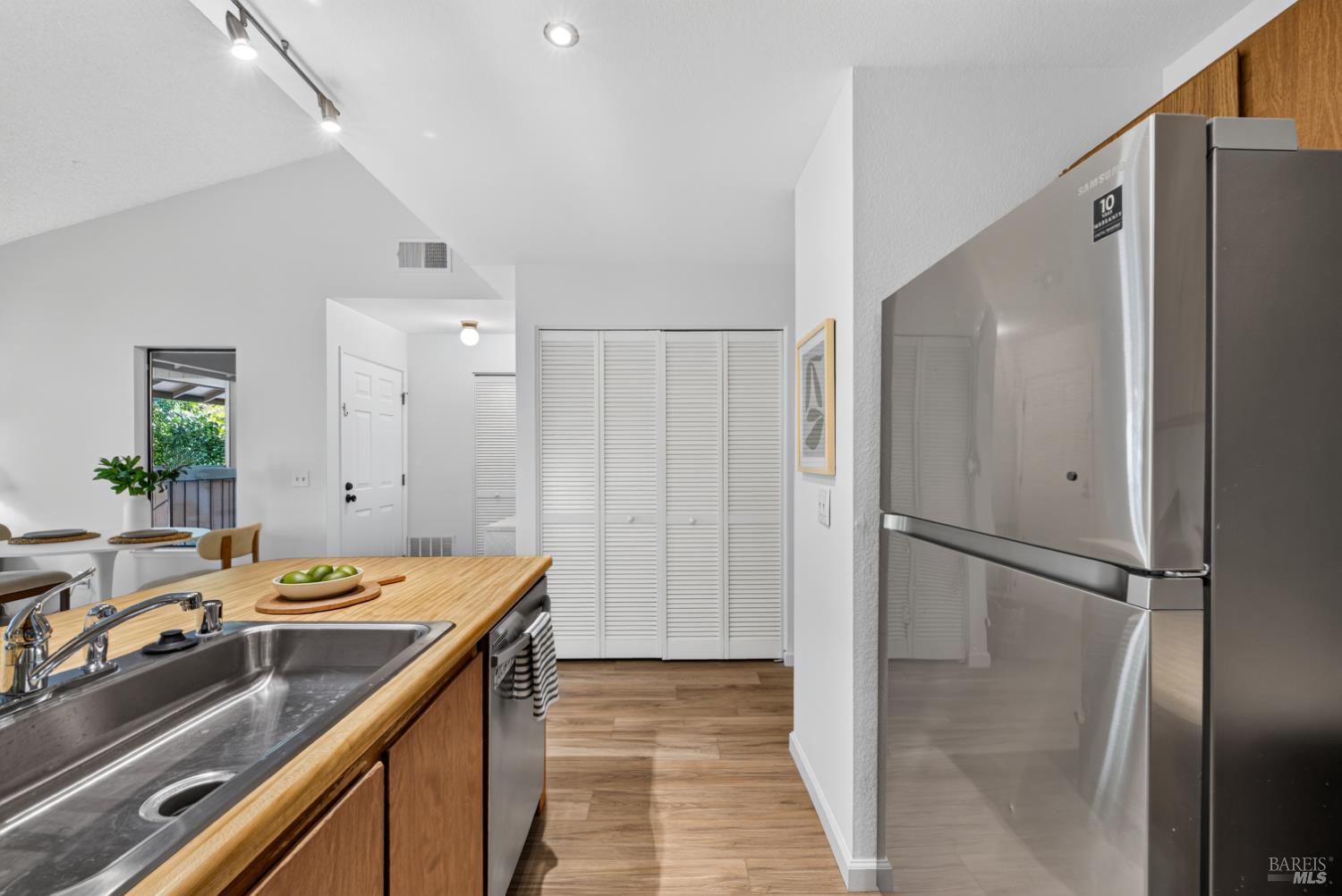 31 Arbor Street Cotati CA 94931