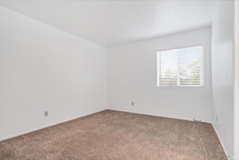 106 Courtyards E Windsor CA 95492
