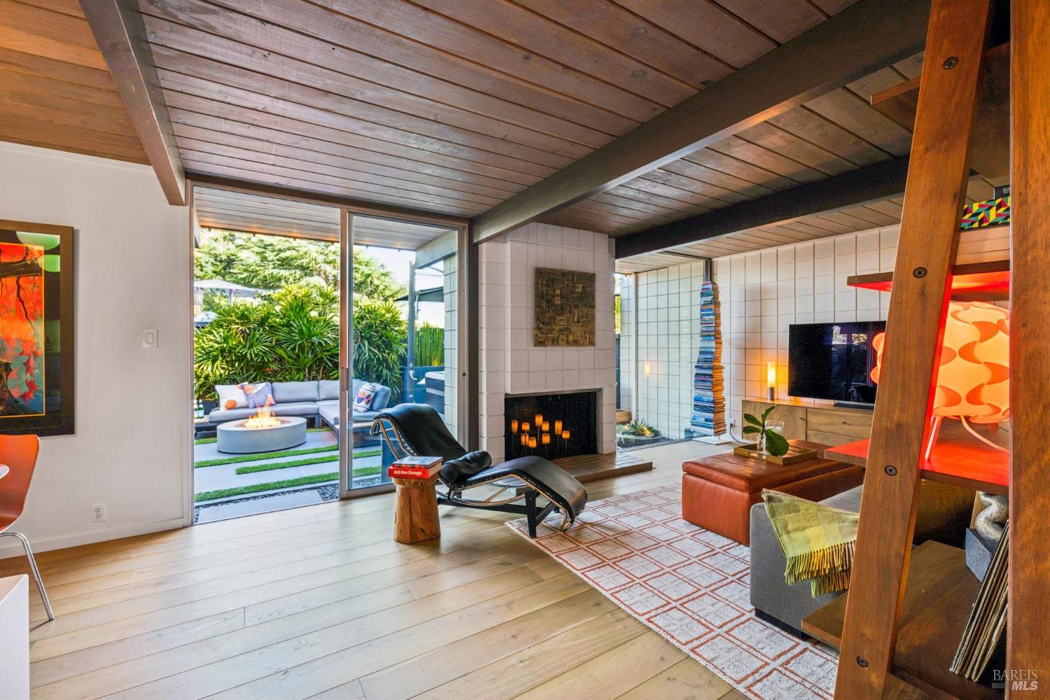 1182 Pomeroy Avenue Santa Clara CA 95051