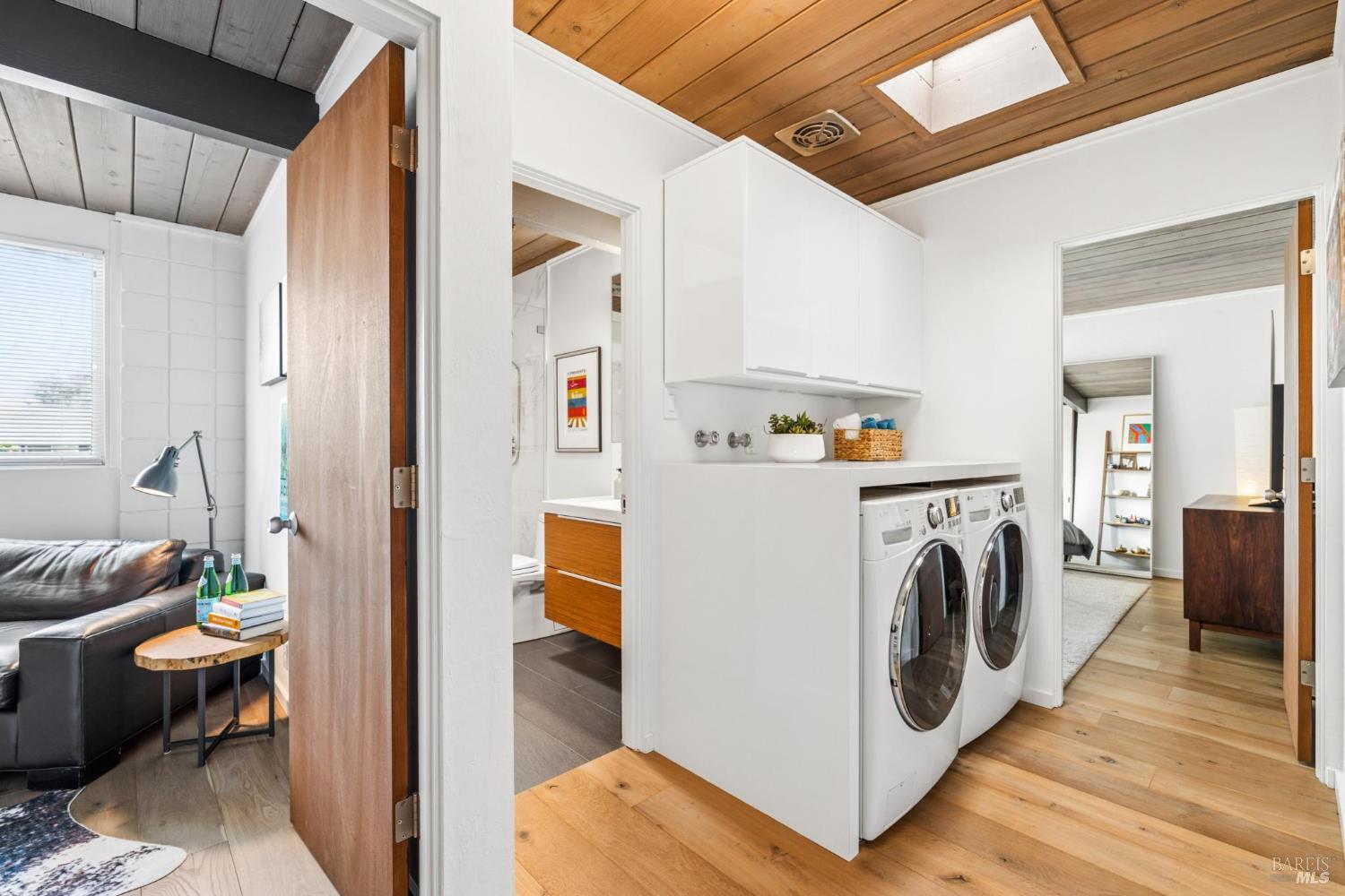 1182 Pomeroy Avenue Santa Clara CA 95051