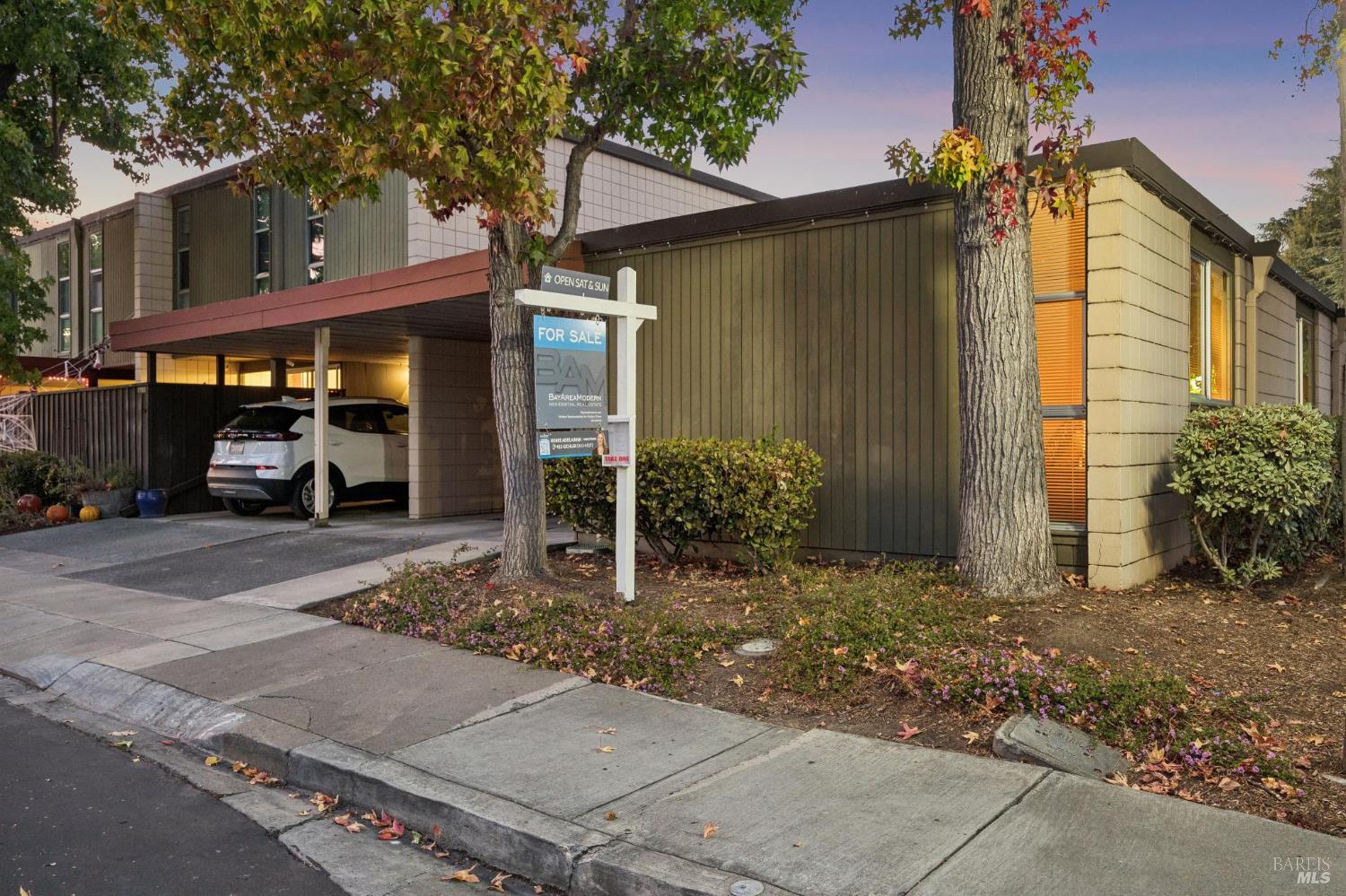 1182 Pomeroy Avenue Santa Clara CA 95051
