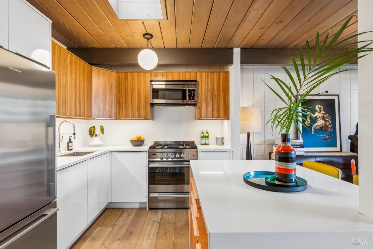 1182 Pomeroy Avenue Santa Clara CA 95051