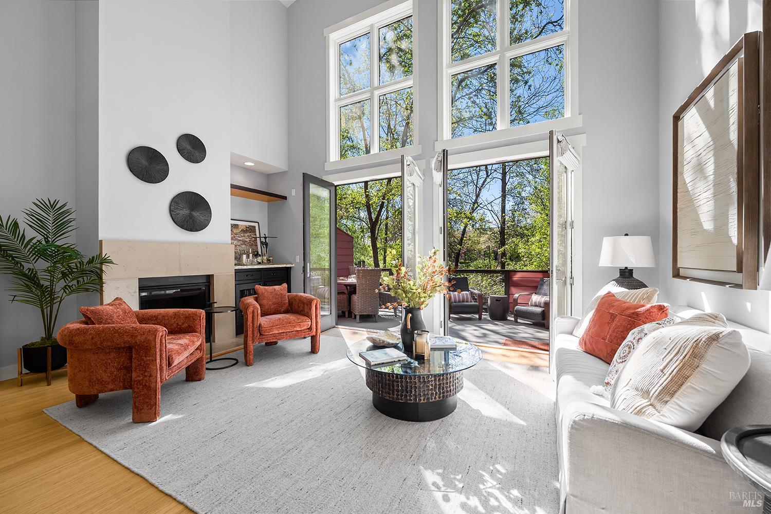 516 Grove Street Healdsburg CA 95448