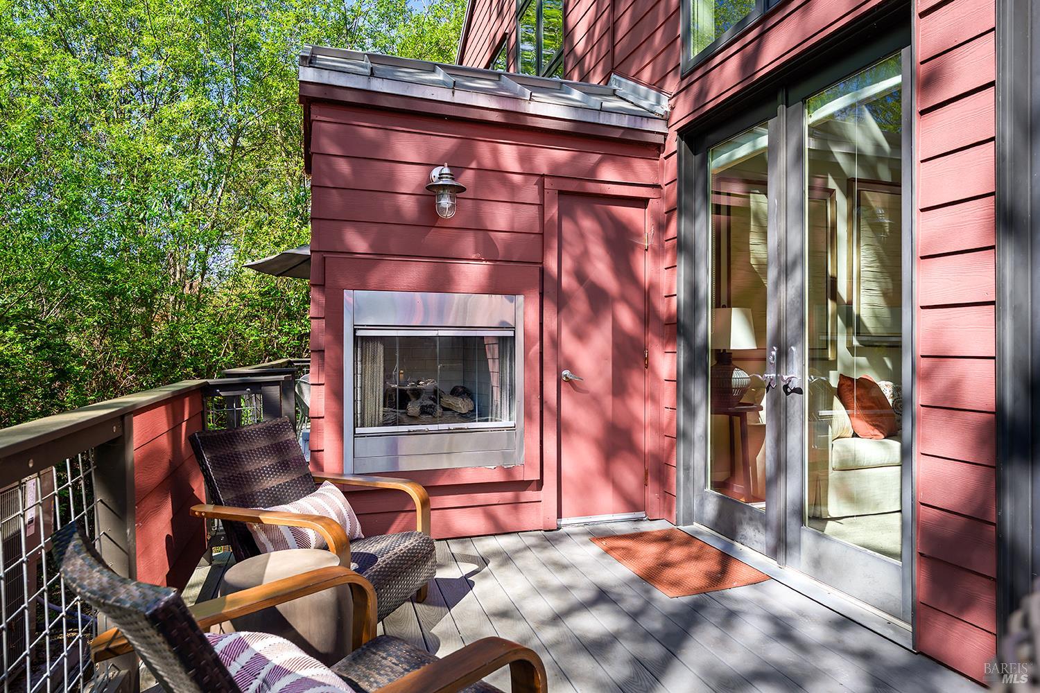 516 Grove Street Healdsburg CA 95448
