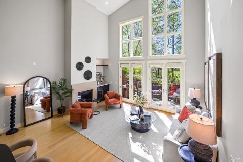 516 Grove Street Healdsburg CA 95448