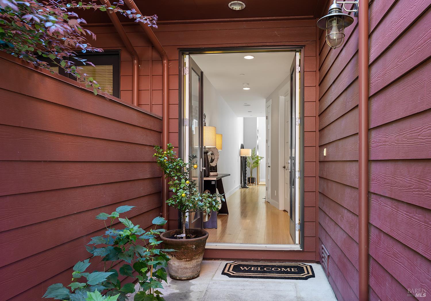 516 Grove Street Healdsburg CA 95448