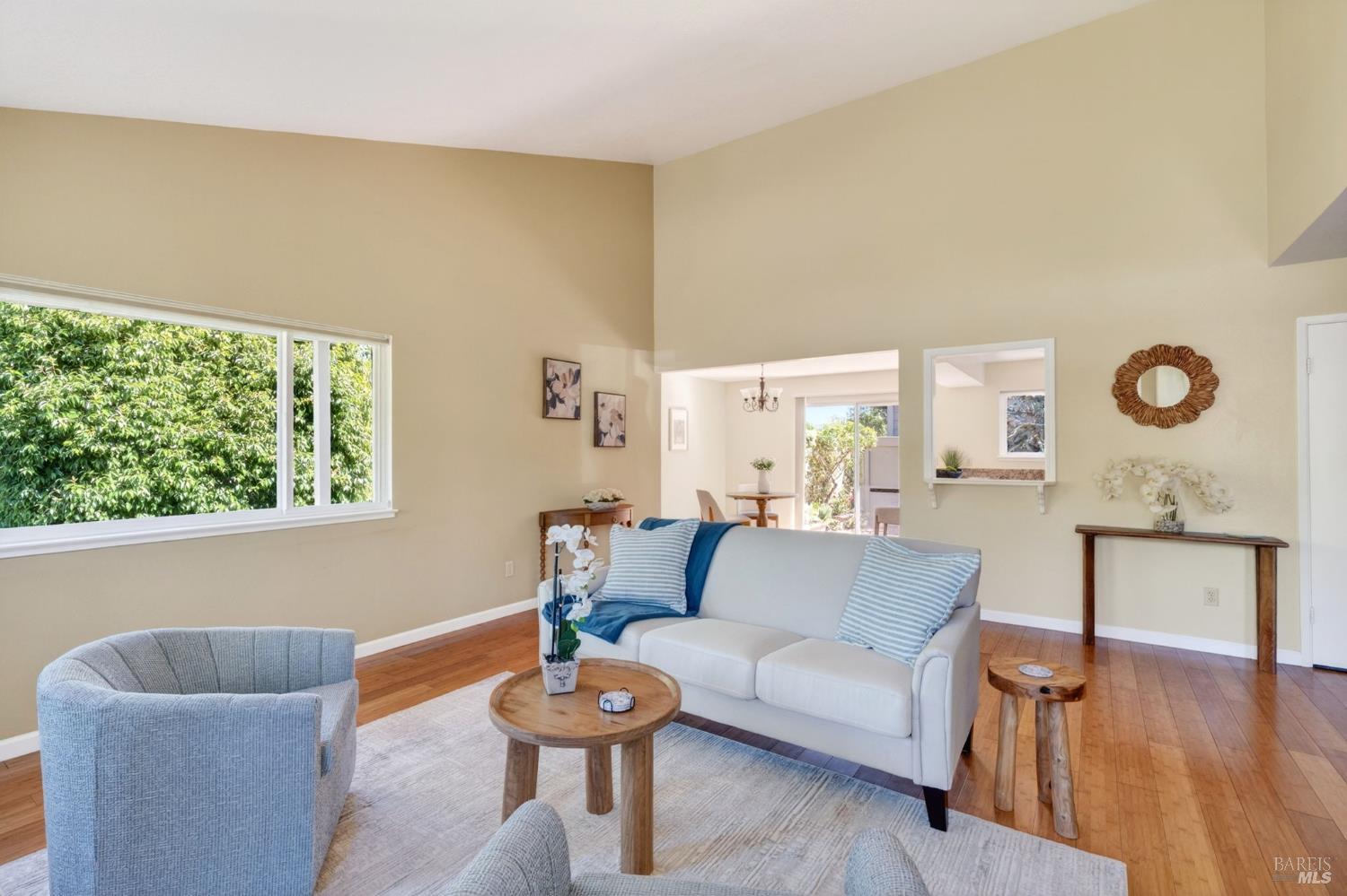 2221 Knolls Drive Santa Rosa CA 95405
