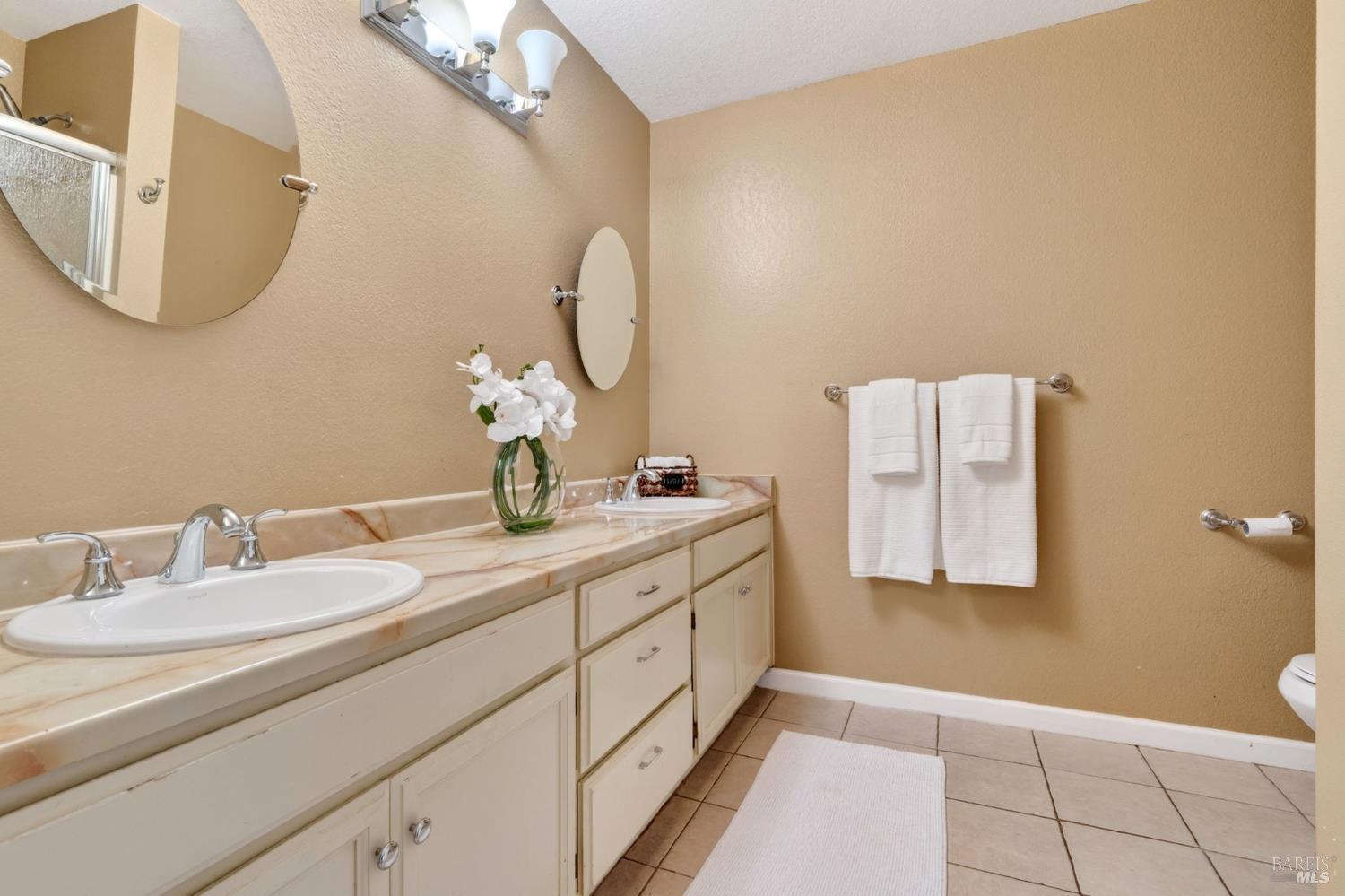 2221 Knolls Drive Santa Rosa CA 95405