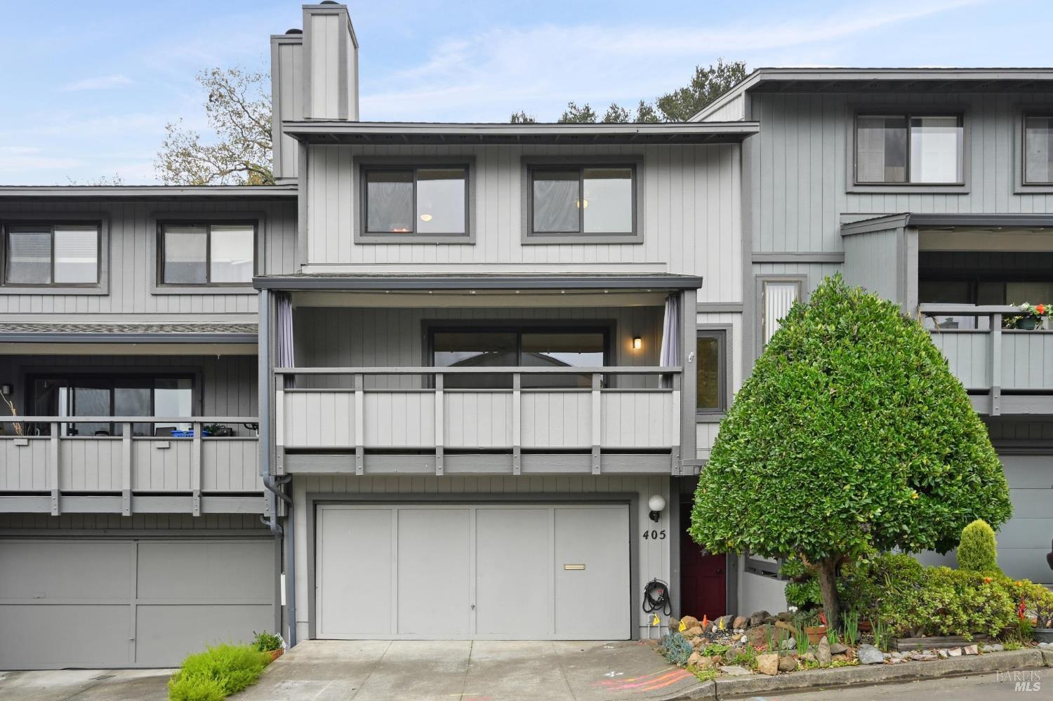 405 Sylvia Way San Rafael CA 94903