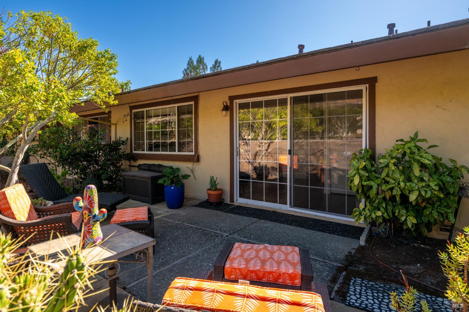 434 Las Casitas Court Santa Rosa CA 95403