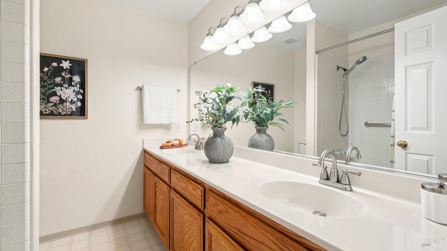 829 Chardonnay Circle Petaluma CA 94954