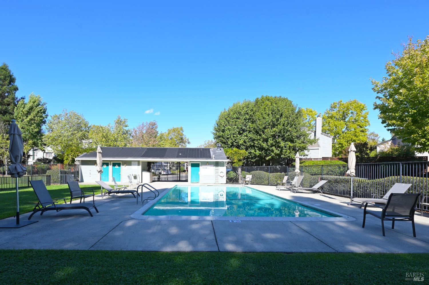 829 Chardonnay Circle Petaluma CA 94954