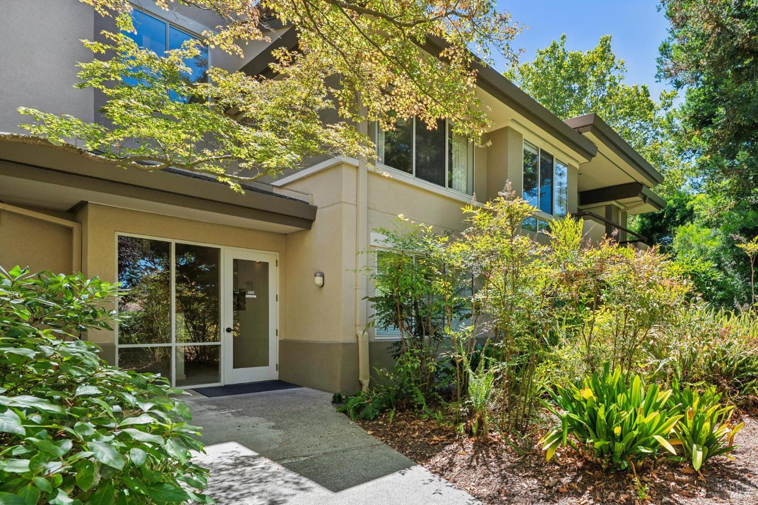 600 Deer Valley Road San Rafael CA 94903