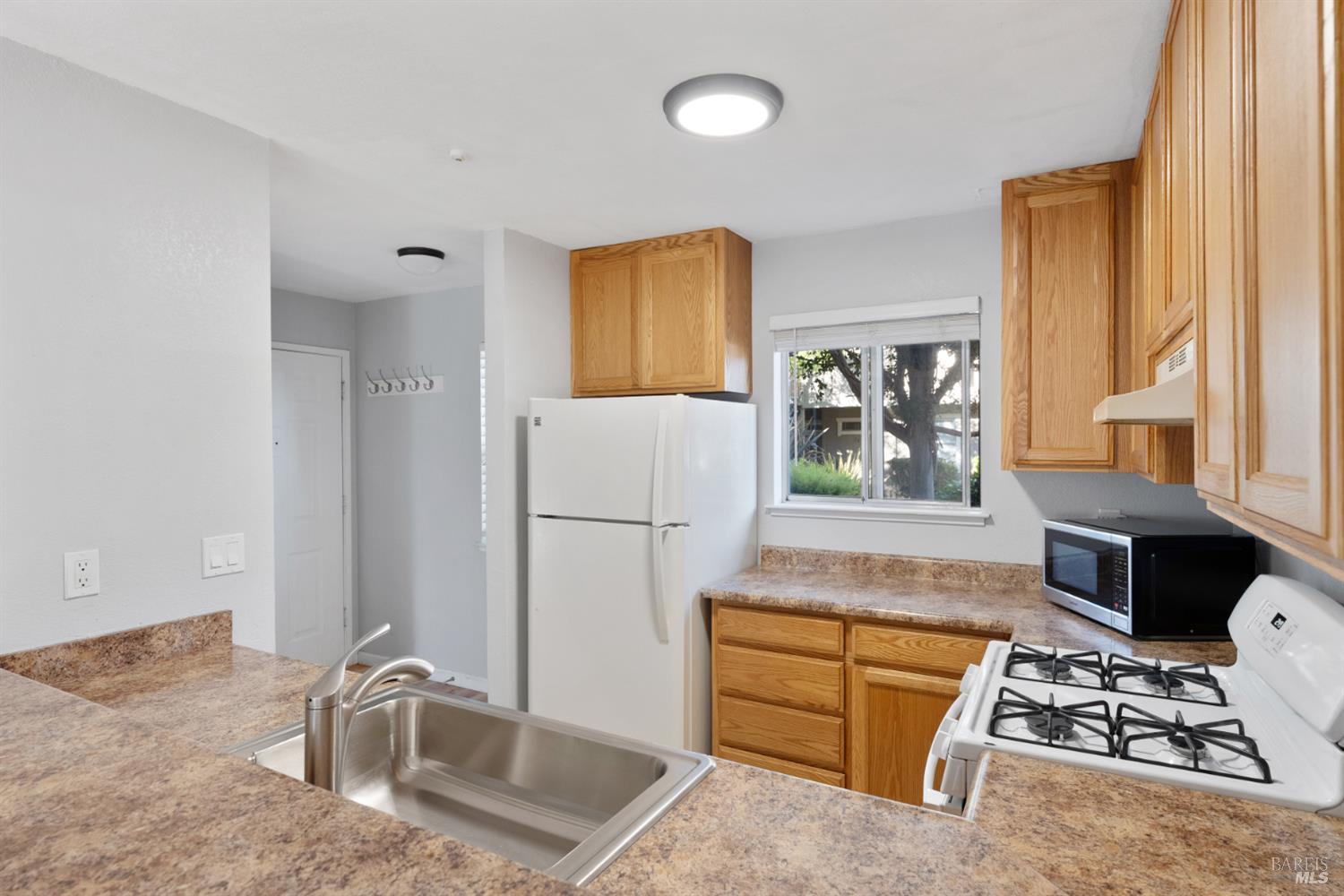 7651 Camino Colegio Rohnert Park CA 94928