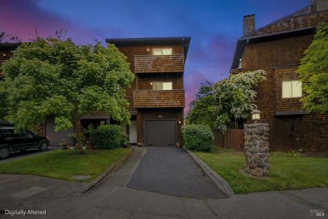 835 Liberty Street Petaluma CA 94952