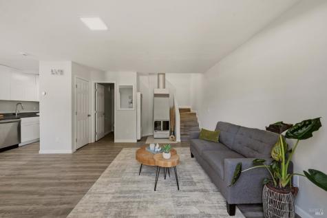 2151 W Steele Lane Santa Rosa CA 95403