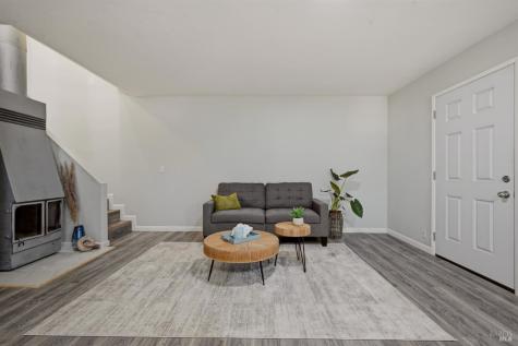 2151 W Steele Lane Santa Rosa CA 95403