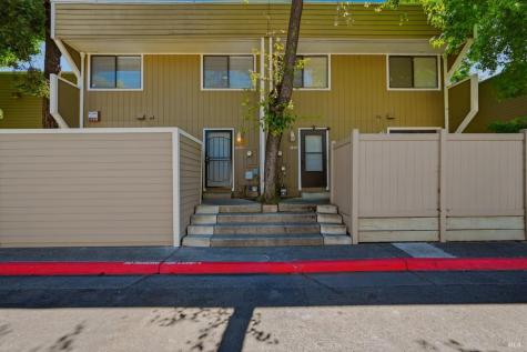 2151 W Steele Lane Santa Rosa CA 95403