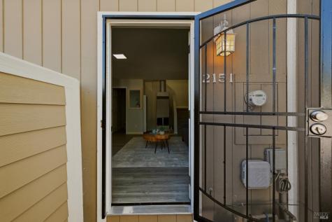 2151 W Steele Lane Santa Rosa CA 95403