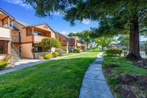 8201 Camino Colegio Drive Rohnert Park CA 94928