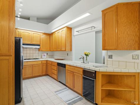 2131 Stonefield Lane Santa Rosa CA 95403