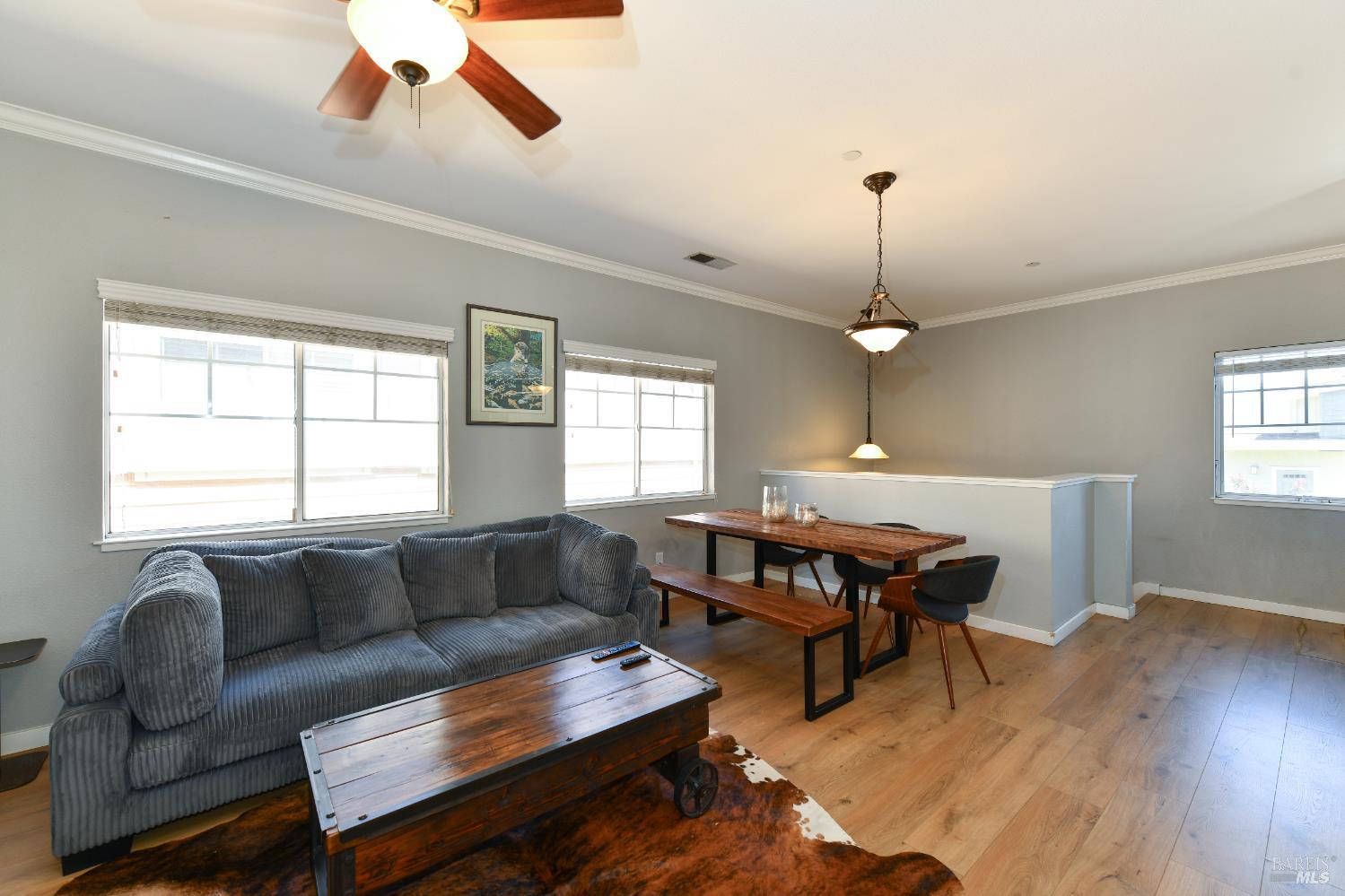 127 Valley Oak Drive Napa CA 94558