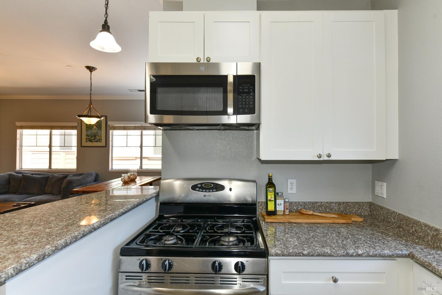 127 Valley Oak Drive Napa CA 94558