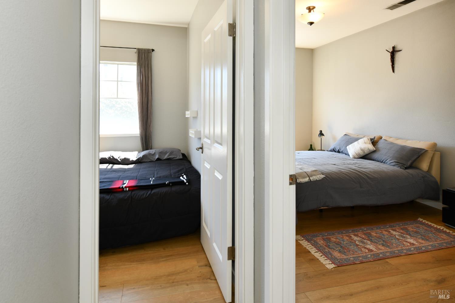 127 Valley Oak Drive Napa CA 94558