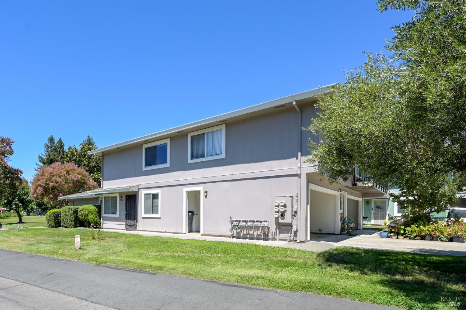 2520 Plata Court Santa Rosa CA 95403