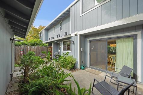 19167 Robinson Road Sonoma CA 95476