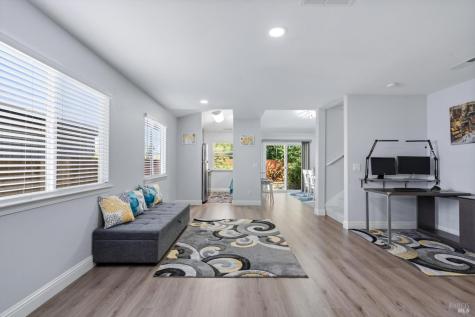 408 Flower Avenue Santa Rosa CA 95404