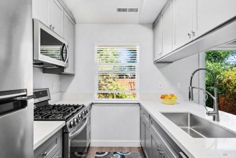 408 Flower Avenue Santa Rosa CA 95404