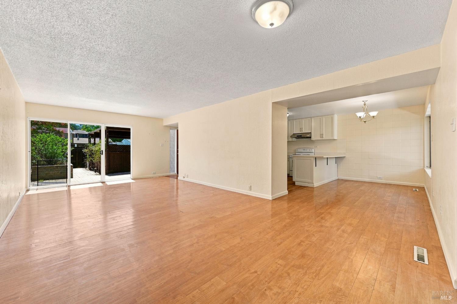 3148 Valley Green Lane Napa CA 94558