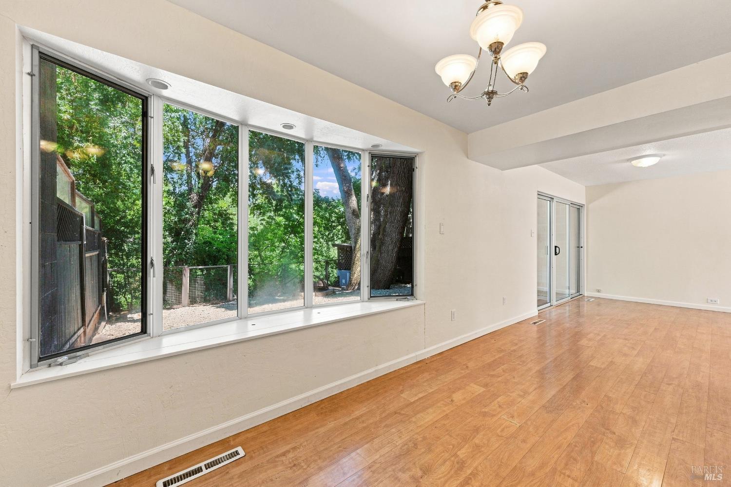 3148 Valley Green Lane Napa CA 94558