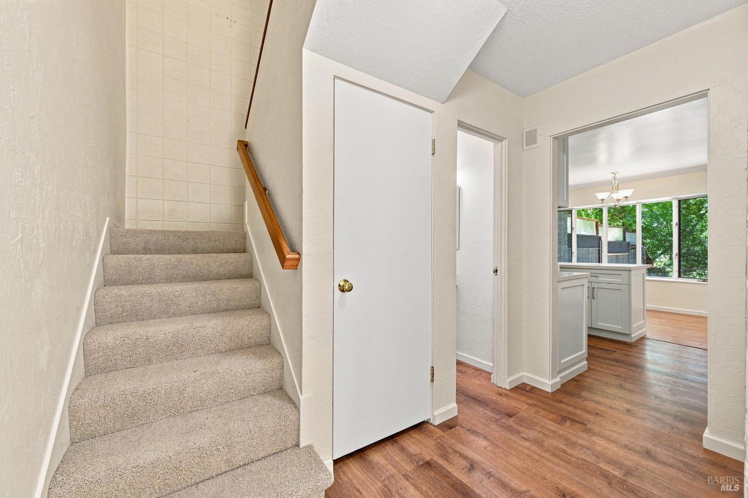 3148 Valley Green Lane Napa CA 94558