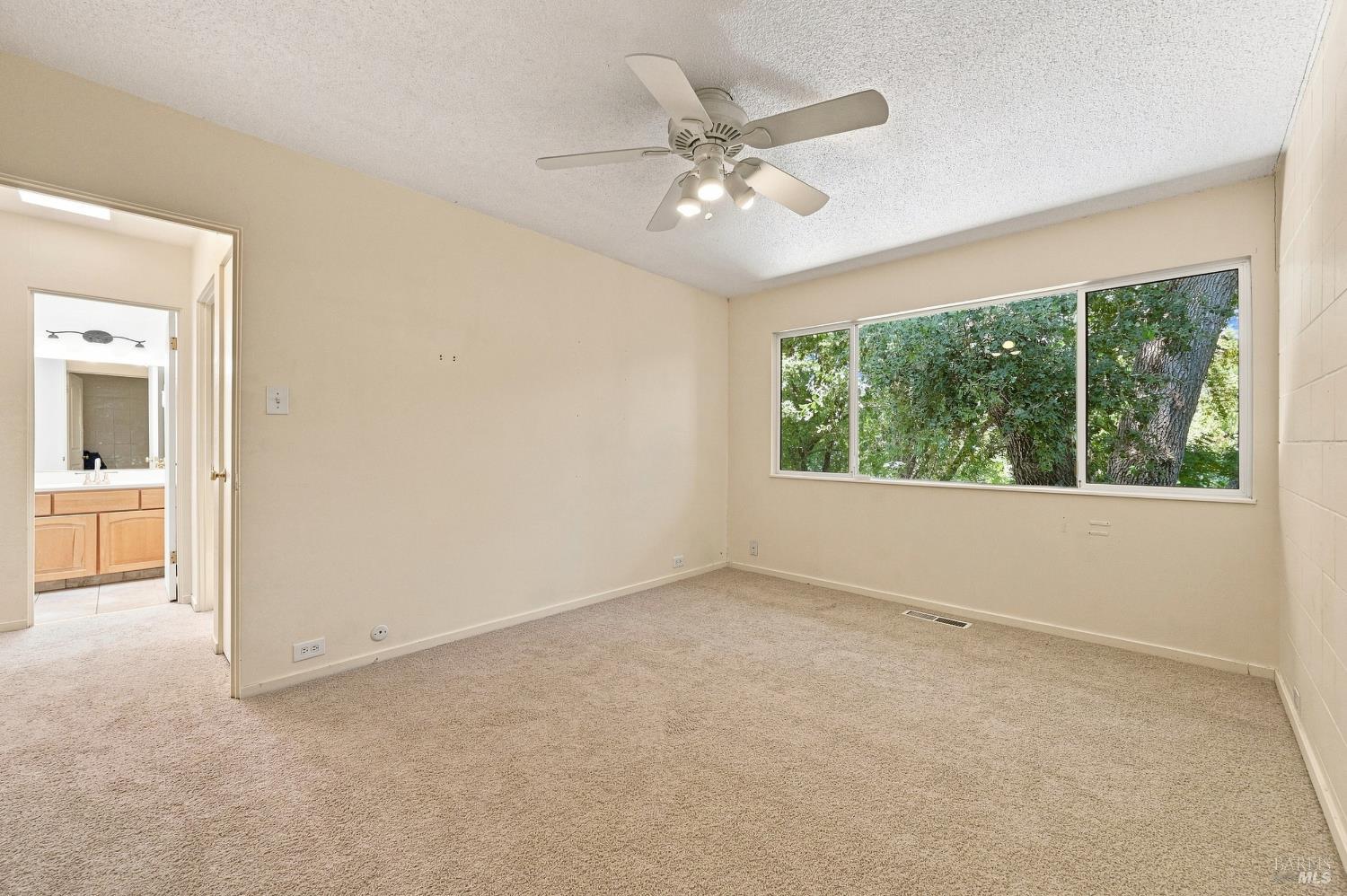 3148 Valley Green Lane Napa CA 94558