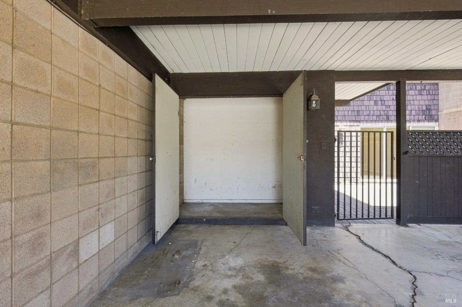 3148 Valley Green Lane Napa CA 94558