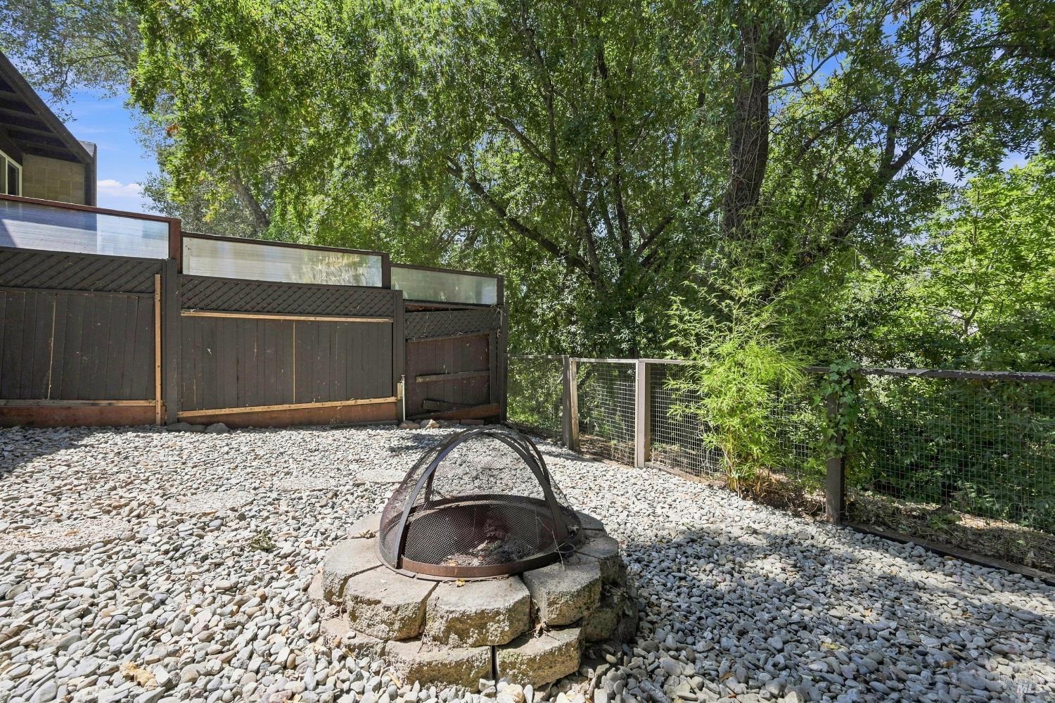 3148 Valley Green Lane Napa CA 94558