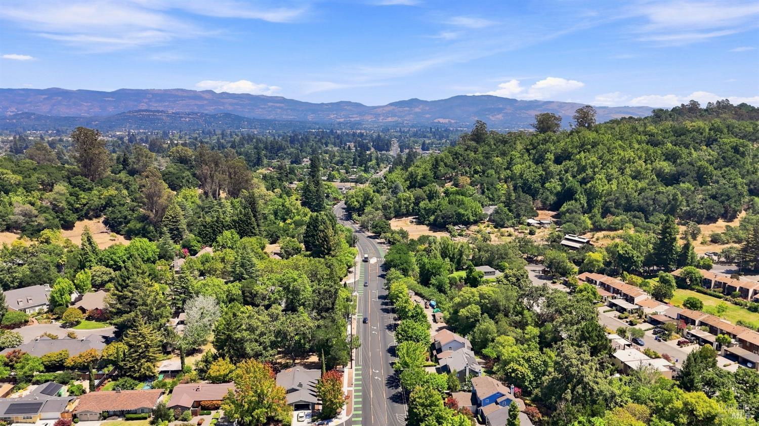 3148 Valley Green Lane Napa CA 94558