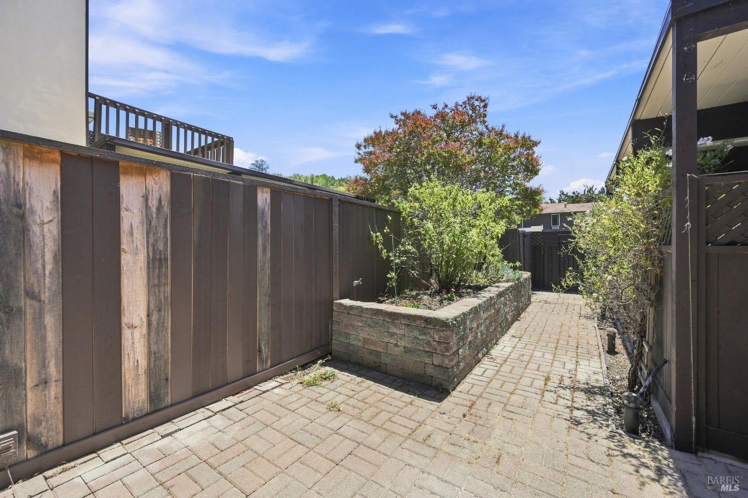 3148 Valley Green Lane Napa CA 94558